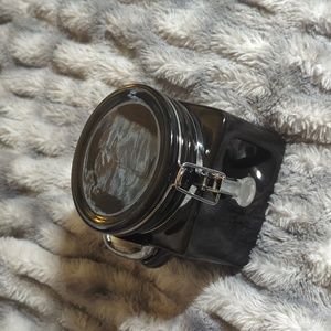 Beautiful black herbal tea 🌿 holder